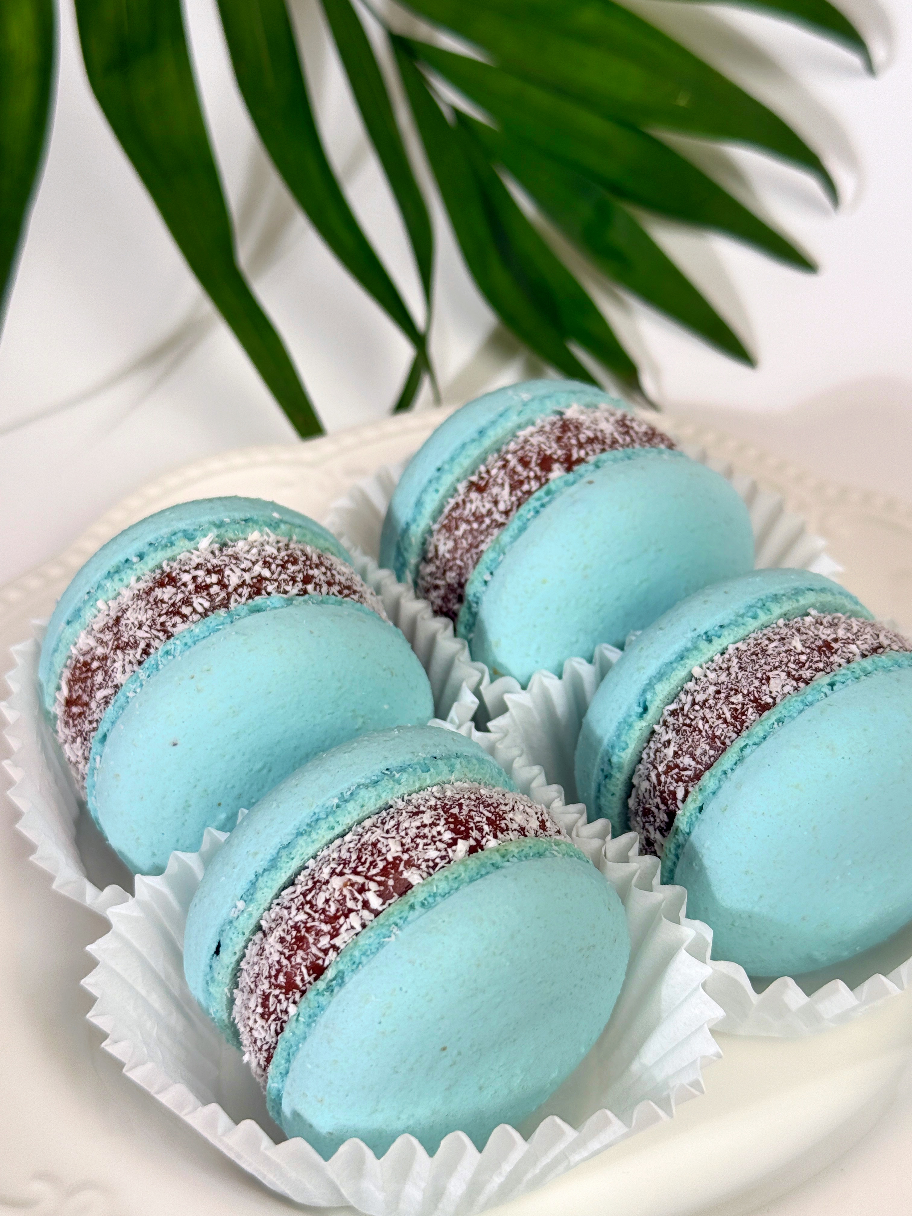 Блакитні кокосові макаронси